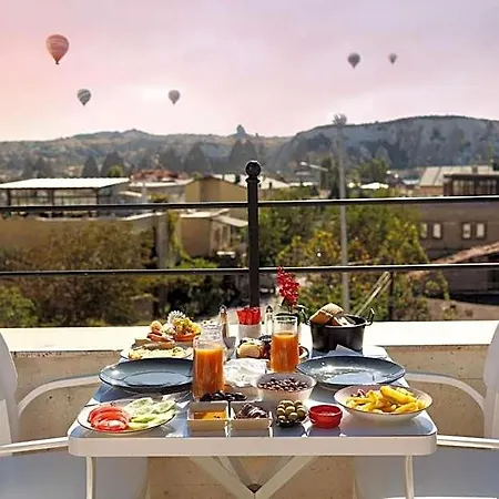 Yellow Stone House Hotel 5*