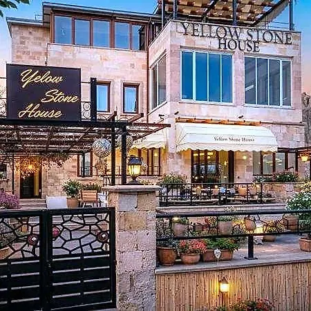 Yellow Stone House Hotel