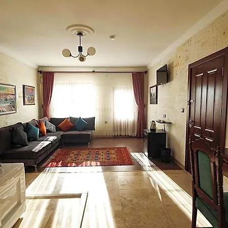 Hotel Yellow Stone House 5*